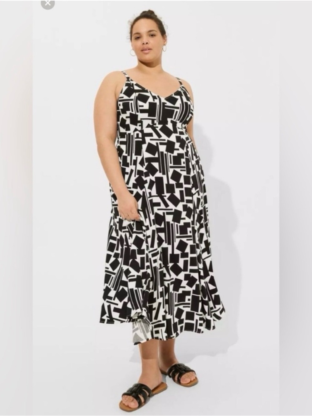 torrid Black and White Geometric Maxi Dress